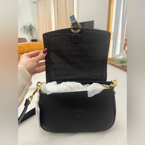 NWT Ted Baker Jjolie Croc Embossed Leather Crossbody – Black & Gold - Picture 8 of 10